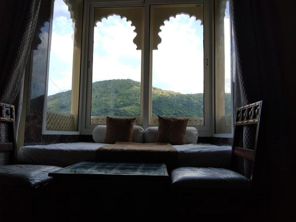 Golden Hands - Palace Raj Kumbha Kumbhalgarh Extérieur photo